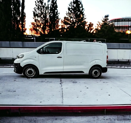Toyota ProAce cena 56899 przebieg: 149212, rok produkcji 2018 z Łódź małe 172